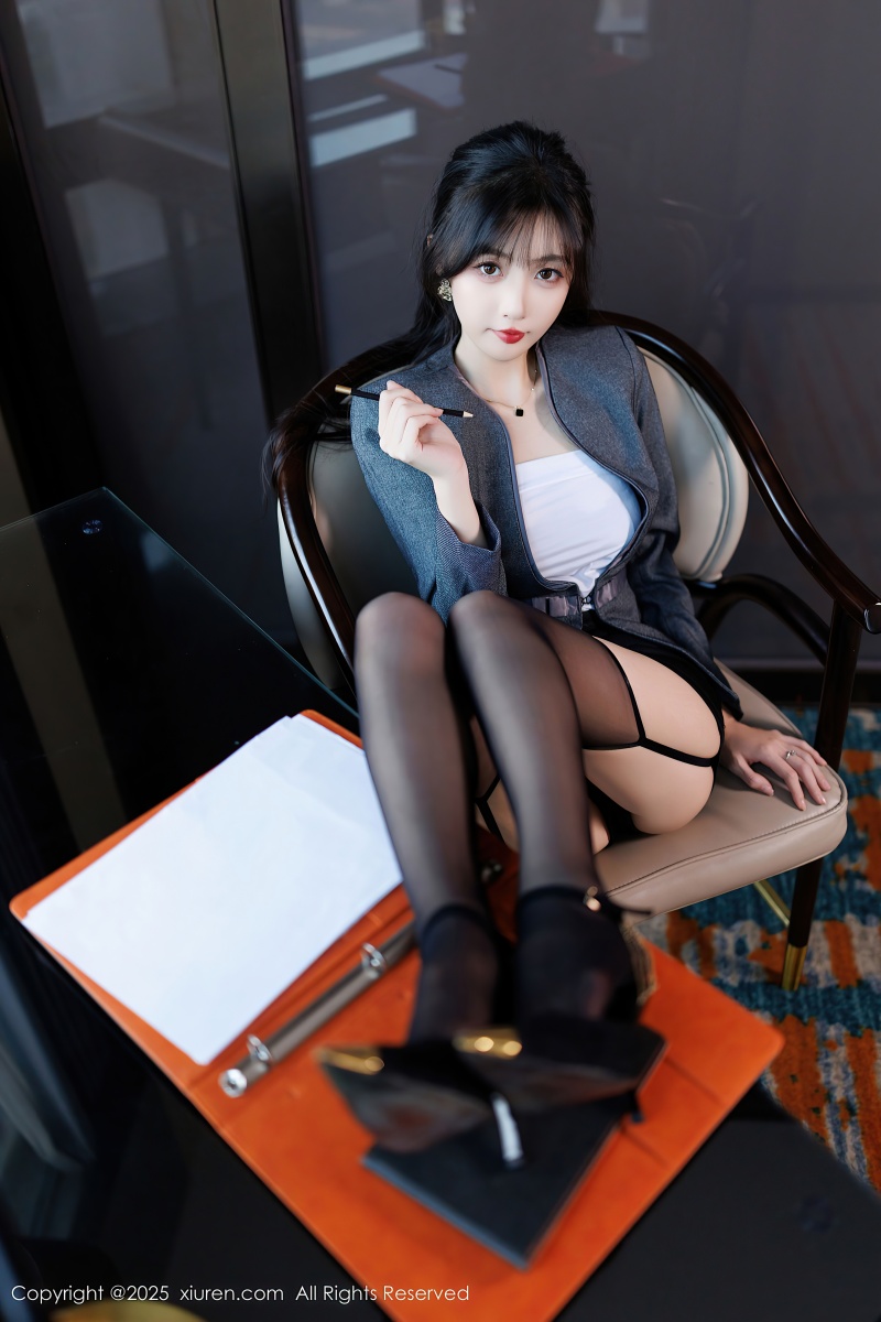 图片加载中...